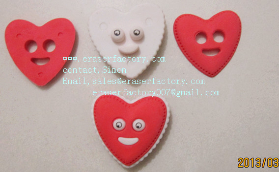  LXU7  smile heart erasers